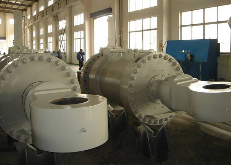 溪洛渡電站水輪機(jī)接力器，單機(jī)容量70萬千瓦